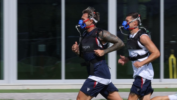 Bernardeschi: "Tedesco mi vuole mezzala. Potevo lasciare Bologna, sono rimasto perché..."