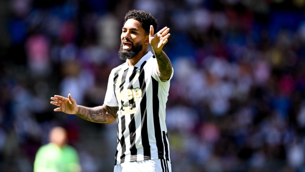 LIVE Alle 20 Standard Liegi-Juve: Spalletti lancia i baby Licina e Durmisi e conferma Douglas