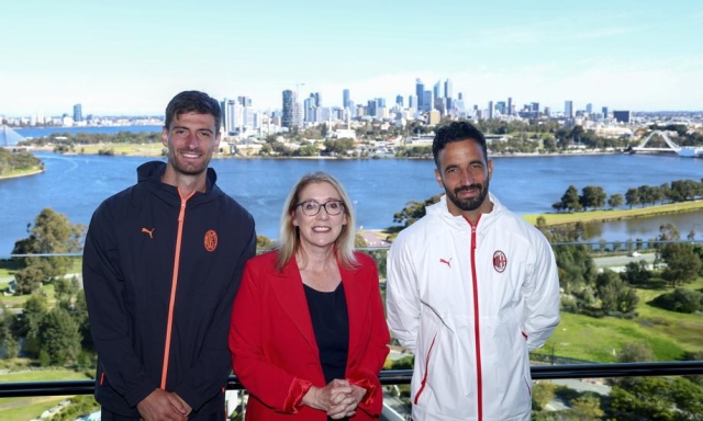 Freddo da piumino, Panucci e un derby già esaurito: dietro le quinte del Milan a Perth
