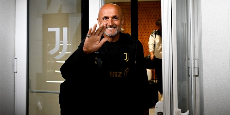 Spalletti, l&rsquo;idea che stuzzica e quella casella ancora da riempire: lavori in corso Juve