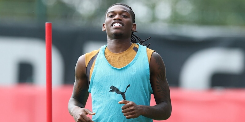 Leao, il Galatasaray affonda ma l'Aston Villa rilancia: ora tocca al Milan&nbsp;