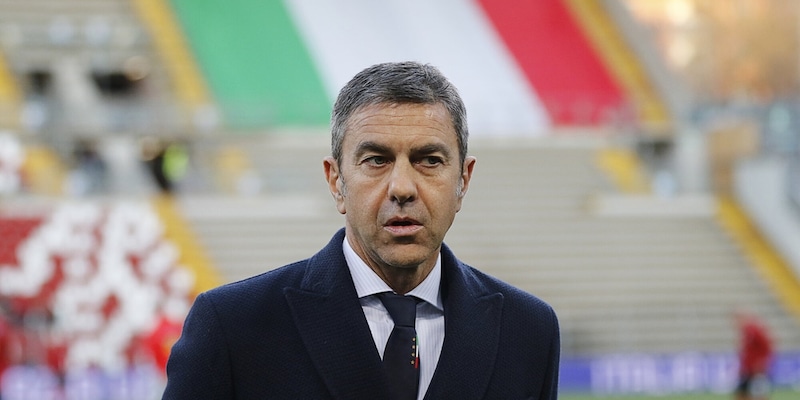 Costacurta: "Milan, alza il livello"