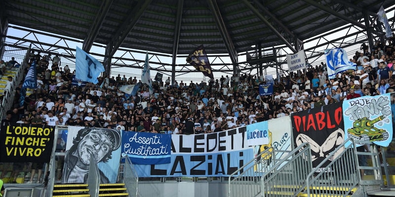 Tifosi della Lazio in trasferta a Bologna? C'&egrave; un possibile ripensamento in Serie A