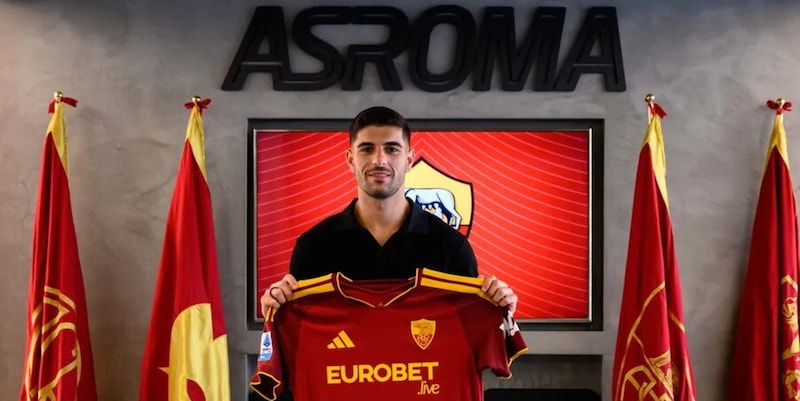 Roma, &egrave; ufficiale: Koulierakis arriva a titolo definitivo