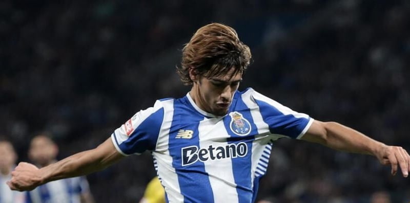Il Porto vince, Rodrigo Mora entra al 75'. Farioli: "Va via? Sar&agrave; una settimana lunga"