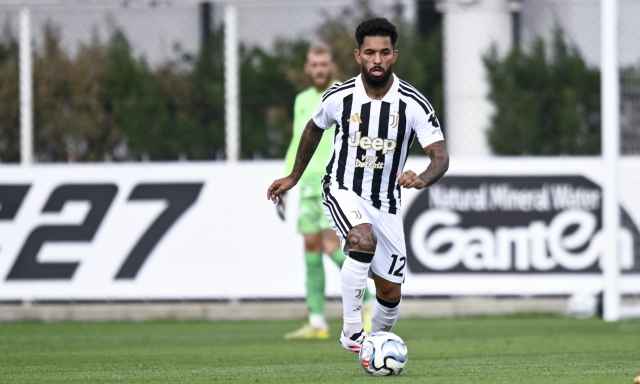 Douglas Luiz Rejects Everton, Wants Juventus Stay with Spalletti