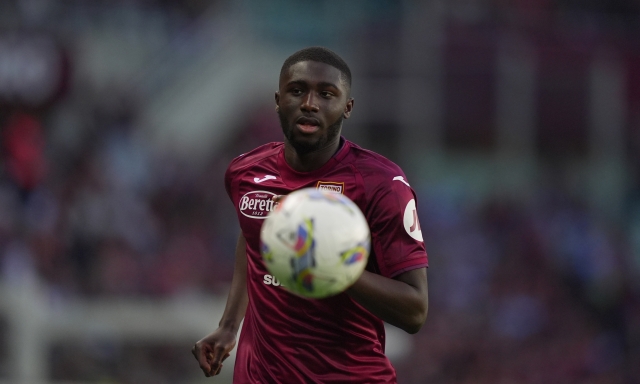 È un bel Torino in Inghilterra: Dembélé segna, Abate sorride: 1-0 in amichevole al Burnley