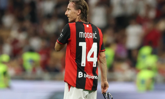Modric: "Milan, vinciamo un trofeo per Baresi. Spero che Leao resti con noi"