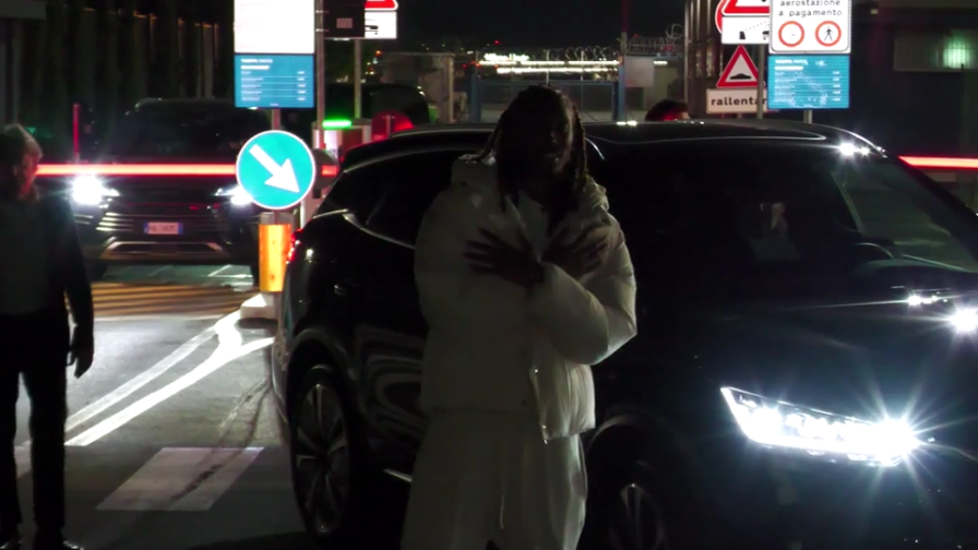 "Forza Inter": Spence è arrivato a Milano. Guarda il video del suo saluto ai tifosi