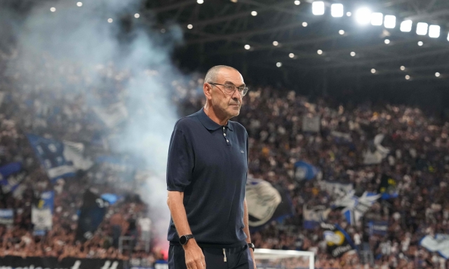 Atalanta, Sarri: "Mi sono rotto di stare a casa il mercoledì e il giovedì. Alla Conference ci teniamo"