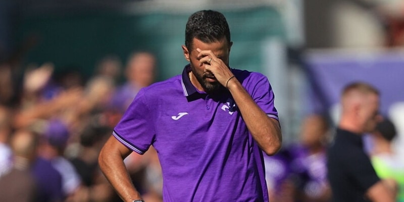 Grosso esonerato, non &egrave; pi&ugrave; l'allenatore della Fiorentina: il comunicato ufficiale