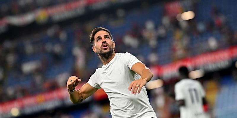 Fabregas esalta il Como: "Ci divertiamo in campo, Kean pu&ograve; migliorare"