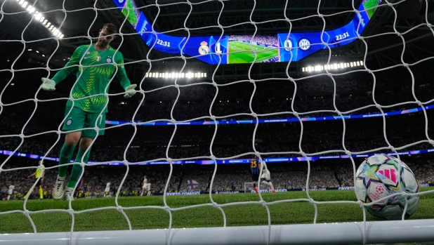 Martinez regala un gol al Real, all'Inter torna il dilemma portiere. E Provedel è pronto...
