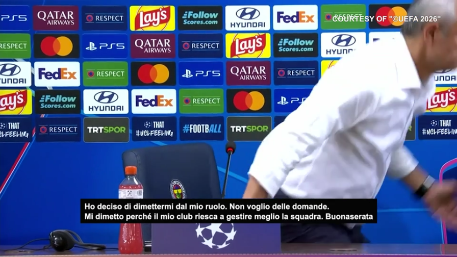Fenerbahce, l'allenatore si dimette così dopo la Roma: "Me ne vado, non voglio domande. Buona serata"
