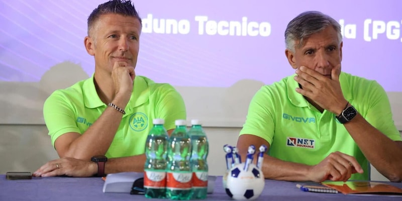 Arbitri, Messina ai rapporti coi club