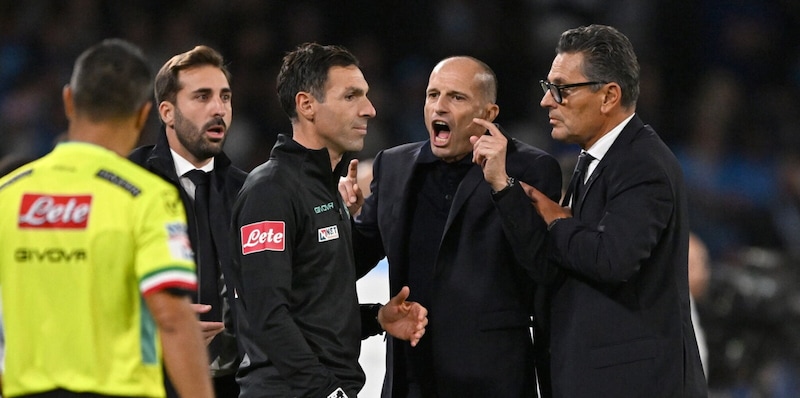 Allegri senza freni in tv: &ldquo;Vengo sempre buttato fuori, gli altri invece&hellip; Prima volta in 25 anni!&rdquo;