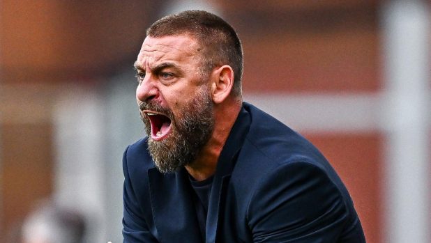Genoa, De Rossi: "Per salvarsi bisogna giocare così. Pesa tanto non aver fatto il 2-0"