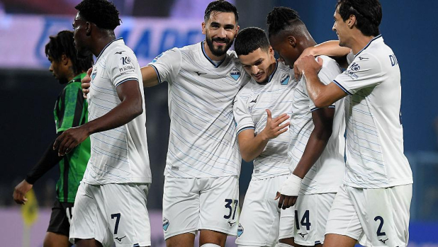 La Lazio è un'orchestra, la Roma vola coi giovani. Inter e Milan, per ora dimenticate il derby