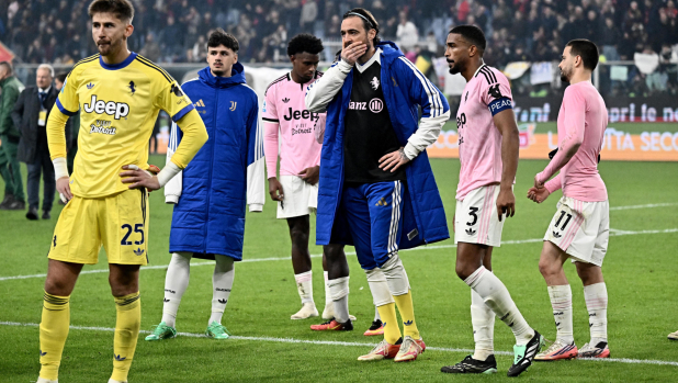 Juve, piano d'emergenza: da domani squadra in ritiro. Duro confronto tra Carnevali e la squadra